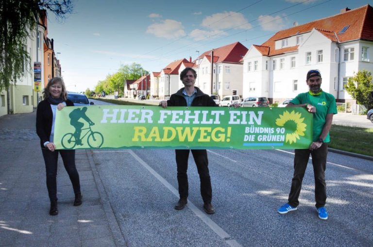 GRÜNE: Mehr Platz fürs Rad – Radstreifen Lübecker Straße jetzt!
