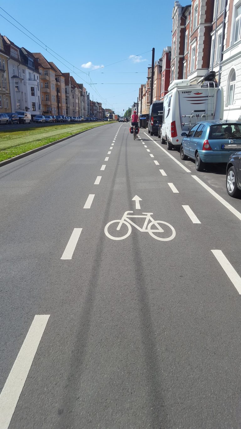 Kreuzung Lübecker Straße Robert-Beltz-Straße soll für Radfahrer sicherer werden